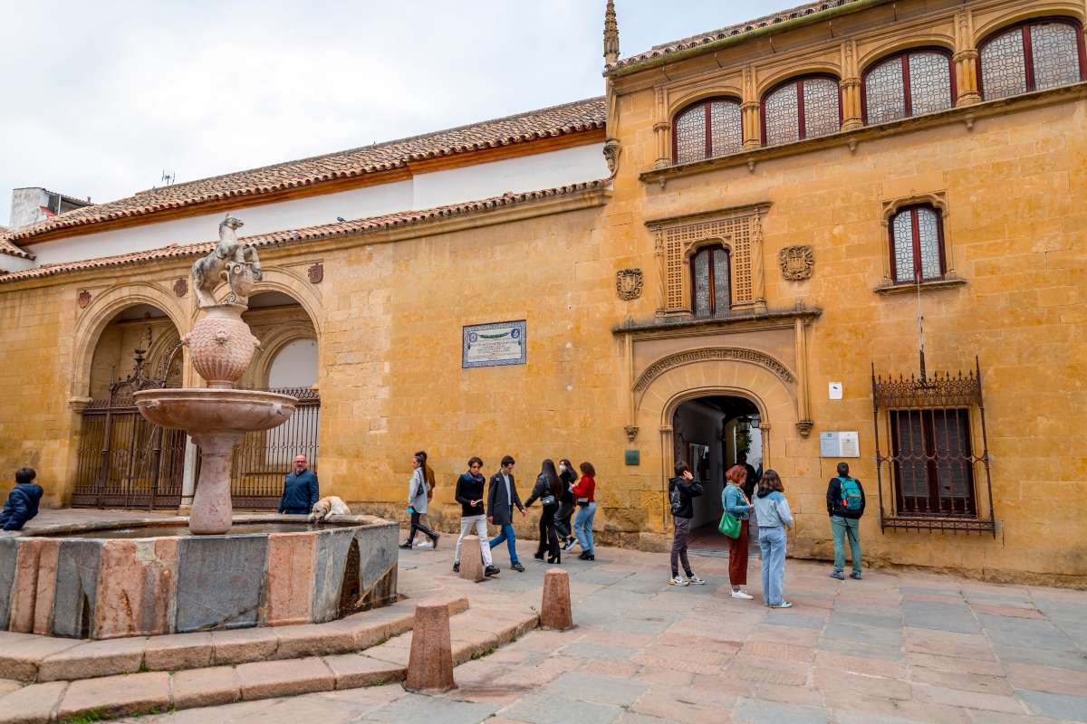Opening hours of museums and monuments in Cordoba
